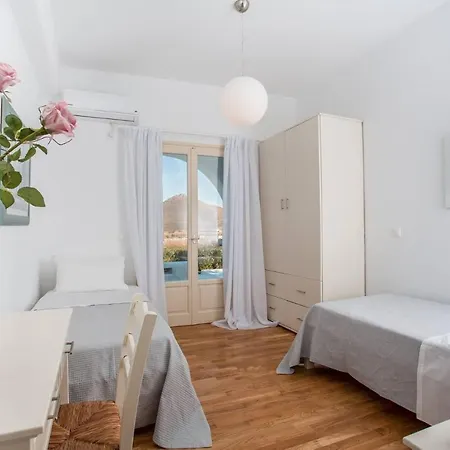 Paros Sleeps 10 Pool T714101 *
