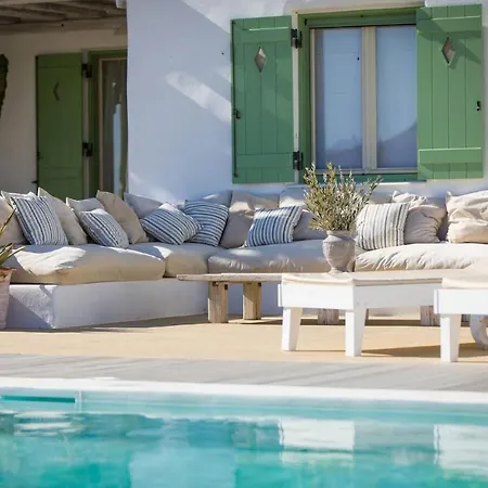 Paros Sleeps 10 Pool T714101 Villa Párosz