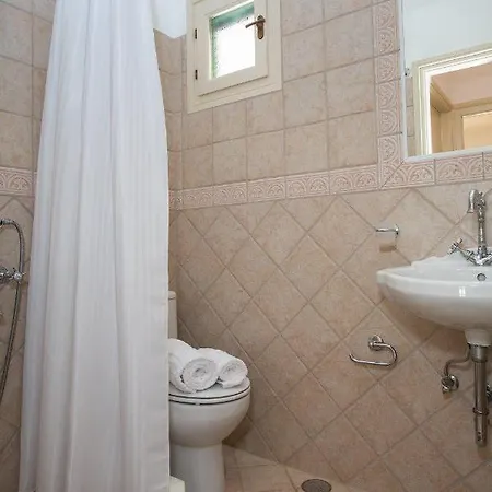 Paros Sleeps 10 Pool T714101 Villa Párosz